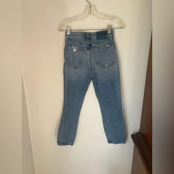 Abercrombie high rise distressed mom jeans size 0S - Picture 7 of 7